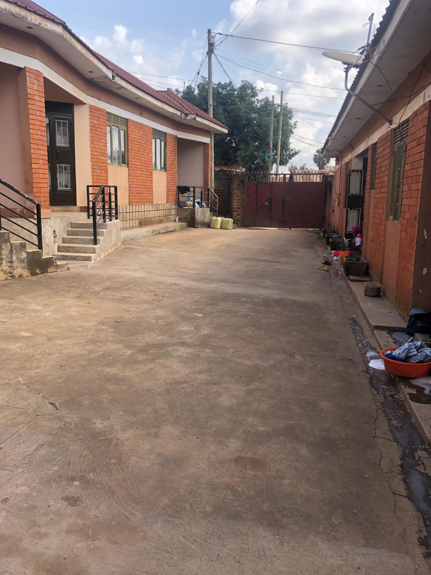 Block of 7 Rental Units on Private Mailo – Kireka Kamuli | UGX 440,000,000 — photo 1