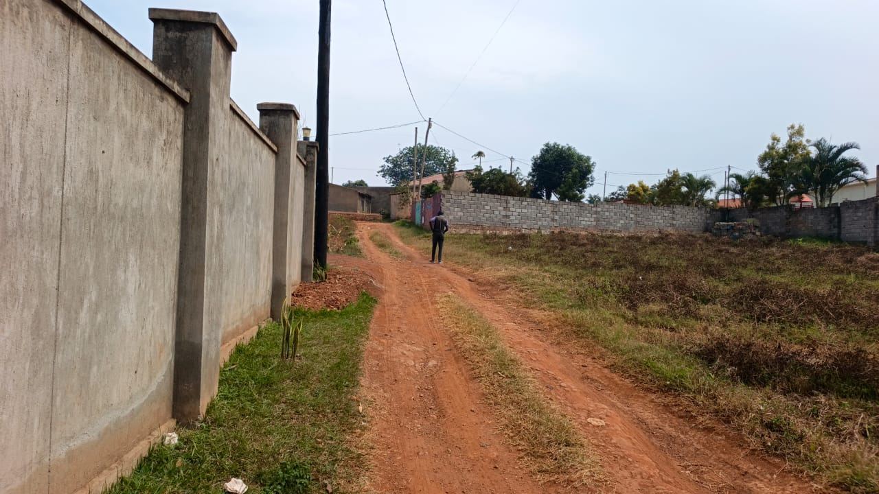12 Decimals in a Built-Up Neighbourhood – Joogo, Mukono | UGX 50,000,000 — photo 5