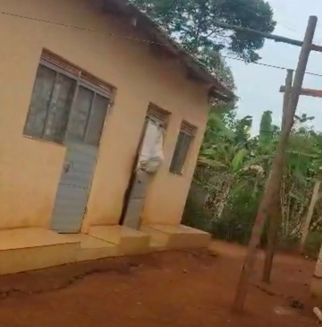 2.9 Acres, Fenced with Power & Water – Naluwala, Katosi Road | UGX 130,000,000 — photo 6