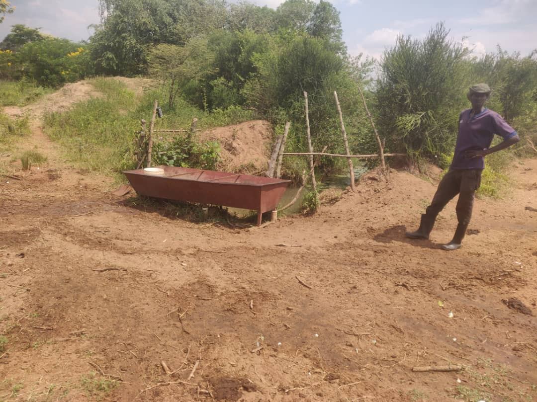 200 Acres with Dam and Fencing – Kalagala–Kiwoko Road, Nakaseke | UGX 10M per acre — photo 4