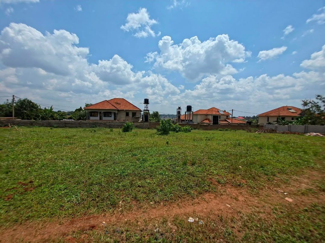50 Decimals in an Upmarket Pocket – Kungu, Kyanja | UGX 750,000,000 — photo 1
